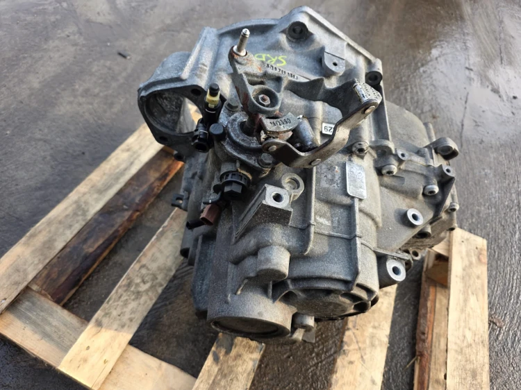 SKRZYNIA BIEGÓW AUDI VW SEAT SKODA MANUALNA 2.0 TDI SRB ORYGINAŁ !!!