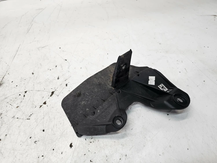 CHLAPACZ SPOJLERA PRAWY TYŁ AUDI A3 8Y 8Y0853834B