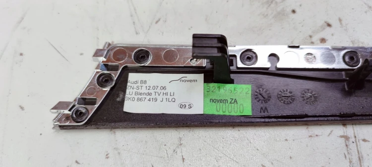 DEKOR DRZWI LEWY TYŁ AUDI A4 B8 8K0867419J 1LQ
