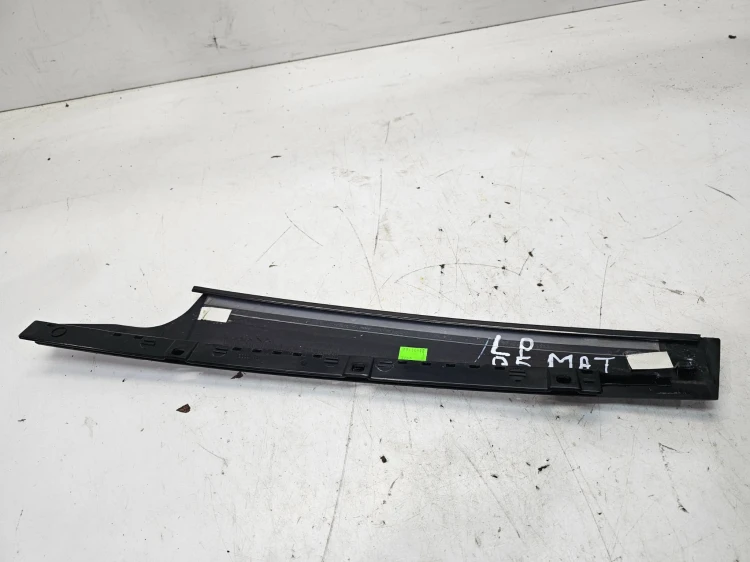 NAKŁADKA OSŁONA DRZWI LEWY PRZÓD AUDI Q5 8R 8R0837901Q CZARNY MAT