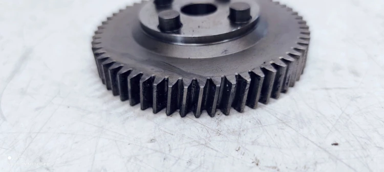 KOŁO ŁAŃCUCHA ROZRZĄDU AUDI A4 A6 4.2 079109565M