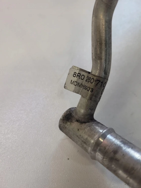 WĄŻ PRZEWÓD KLIMATYZACJI AUDI Q5 8R 8R0260710D