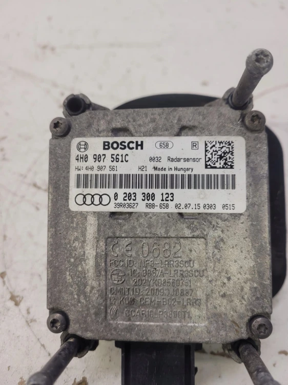 RADAR DISTRONIC SENSOR AUDI A8 S8 A7 4H0907561C