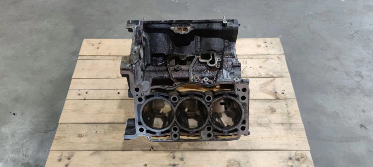 BLOK SILNIKA AUDI A6 C7 A7 A8 3.0 TDI CDT 059023AE