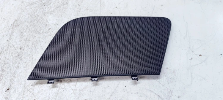 MASKOWNICA GŁOŚNIKA PRAWA AUDI A3 8V 8V3035436