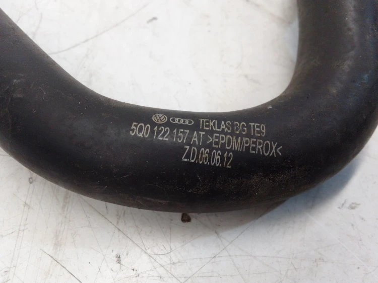 RURA WĄŻ WODY AUDI VW SKODA ORYGINAŁ 5Q0122157AT