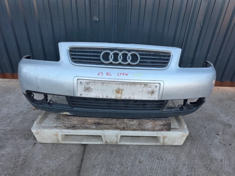 ZDERZAK PRZÓD AUDI A3 8L LIFT LY7W KOMPLETNY !!!
