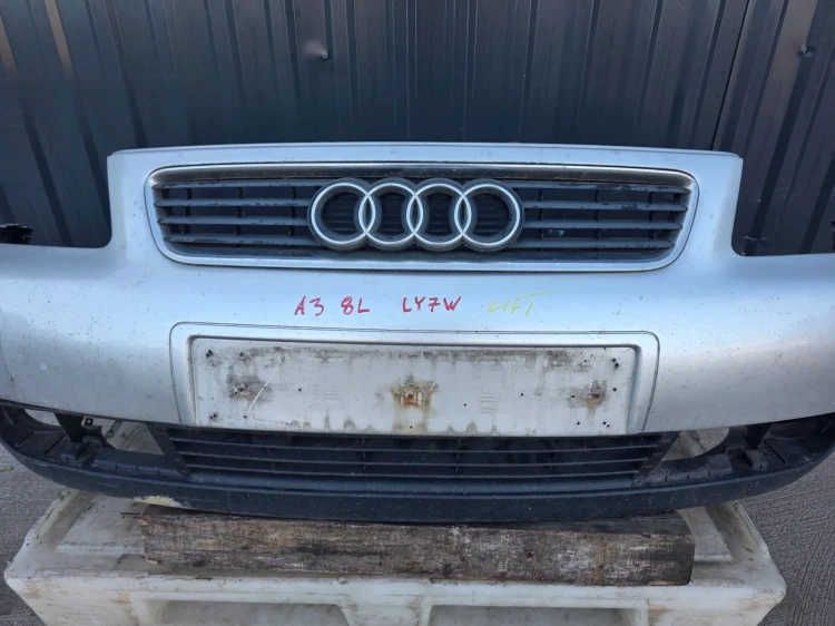 ZDERZAK PRZÓD AUDI A3 8L LIFT LY7W KOMPLETNY !!!
