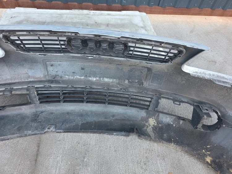 ZDERZAK PRZÓD AUDI A3 8L LIFT LY7W KOMPLETNY !!!