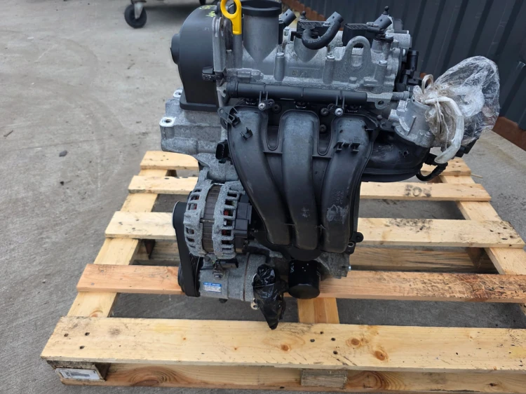 SILNIK KOMPLETNY AUDI VW SEAT SKODA 1.0 MPI CHY 75433 KM ORYGINAŁ !!!