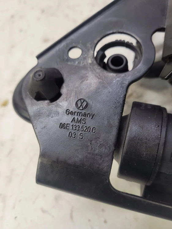 PRZEWODY PODCIŚNIENIA AUDI S4 S5 A6 3.0 06E133520C