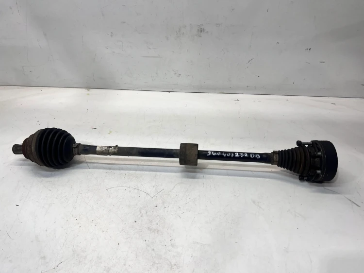 PÓŁOŚ PRAWY PRZÓD AUDI A3 8V 5Q0407272DB