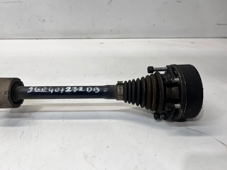 PÓŁOŚ PRAWY PRZÓD AUDI A3 8V 5Q0407272DB