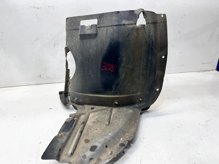 NADKOLE NOSEK LEWY PRZÓD AUDI A3 8P LIFT 8P0821191D 3/25