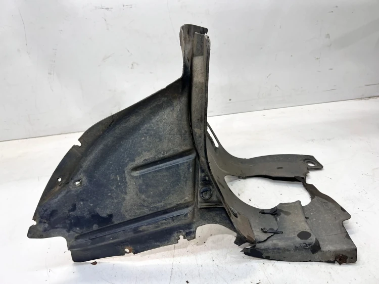 NADKOLE NOSEK LEWY PRZÓD AUDI A3 8P LIFT 8P0821191D 3/25
