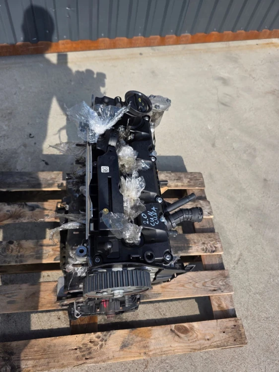 SILNIK BEZ OSPRZĘTU AUDI VW SEAT SKODA 2.0 TDI CUN CUNA ORYGINAŁ !!!