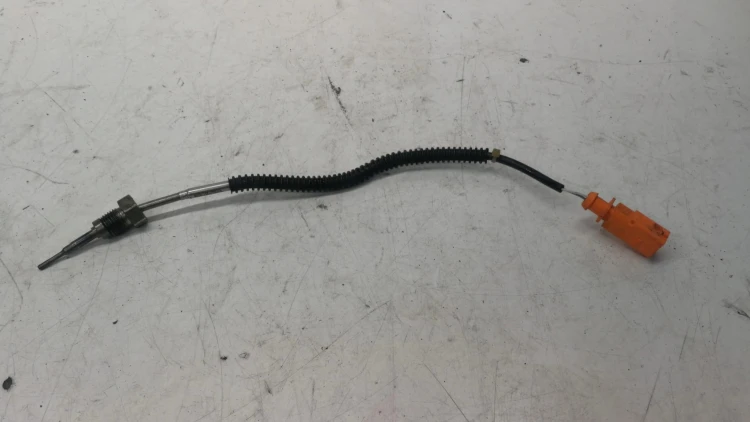 CZUJNIK TEMPERATURY SPALIN AUDI A6 C7 4G0906088G