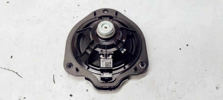 GŁOŚNIK DRZWI TYŁ LEWY PRAWY AUDI A3 8V 8V0035411B