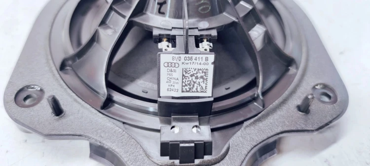 GŁOŚNIK DRZWI TYŁ LEWY PRAWY AUDI A3 8V 8V0035411B