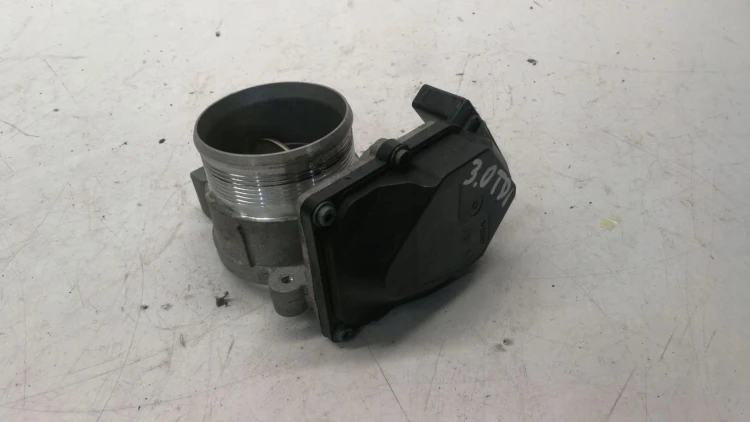 PRZEPUSTNICA AUDI A6 C7 A7 3.0 TDI 059145950AA