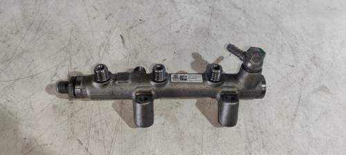 LISTWA WTRYSKOWA AUDI A6 C7 A7 3.0 TDI 059130090CN