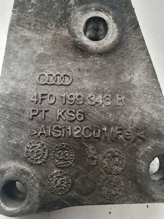 PODUSZKA SILNIKA AUDI A6 C6 4.2 BVJ 4F0199343R