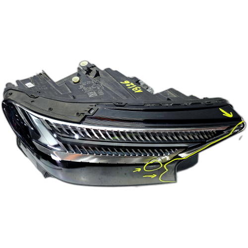 REFLEKTOR LAMPA PRAWY PRZÓD MATRIX AUDI Q4 E-TRON 89A941036A 19/26