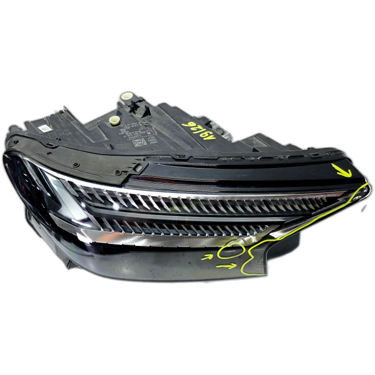 REFLEKTOR LAMPA PRAWY PRZÓD MATRIX AUDI Q4 E-TRON 89A941036A 19/26