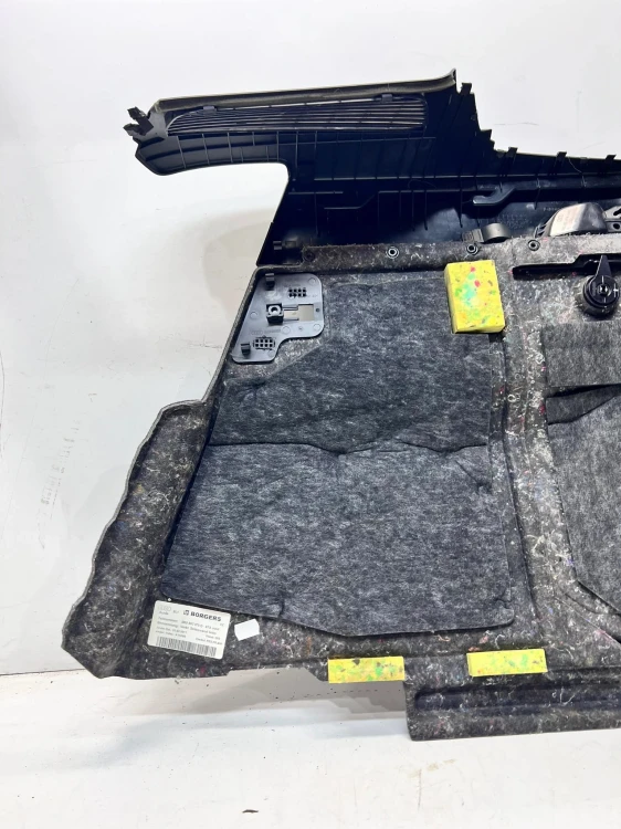 BOCZEK BAGAŻNIKA LEWY AUDI Q5 8R 8R0863879D