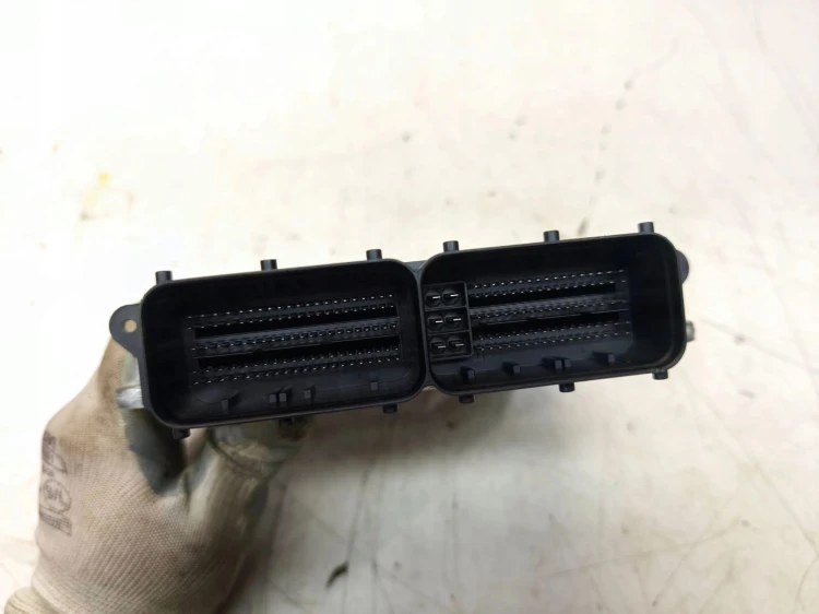 KOMPUTER STEROWNIK SILNIKA AUDI Q5 8R LIFT 3.0 TDI CTB CTBA 8K5907401AD