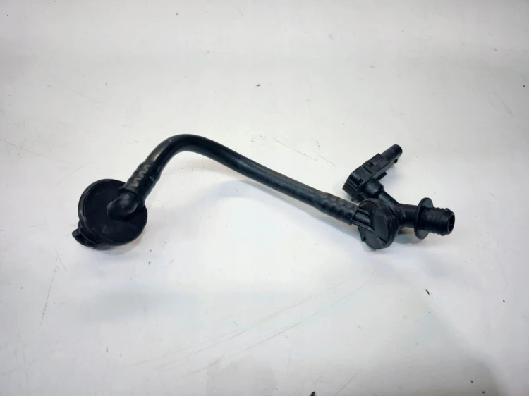 PRZEWÓD RURKA CZUJNIK SERWA AUDI A4 B9 A5 8W 8W1611931Q 5Q0906207
