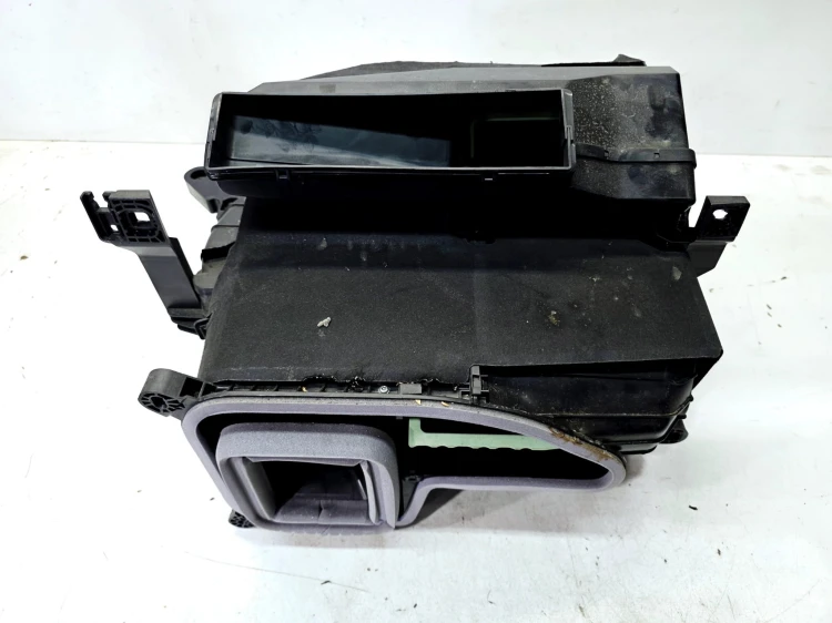 WENTYLATOR DMUCHAWA NAGRZEWNICY AUDI Q4 E-TRON 1EA820153M
