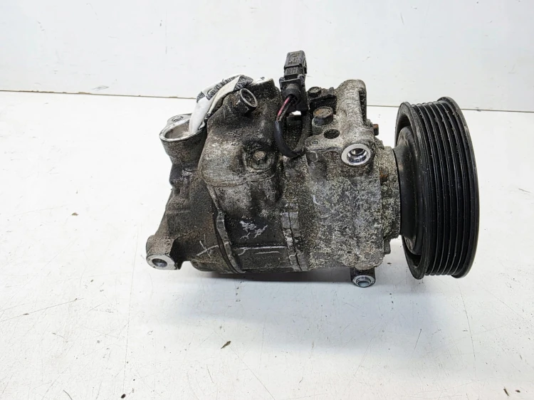 SPRĘŻARKA KOMPRESOR KLIMATYZACJI AUDI A6 C7 A7 4G0260805A