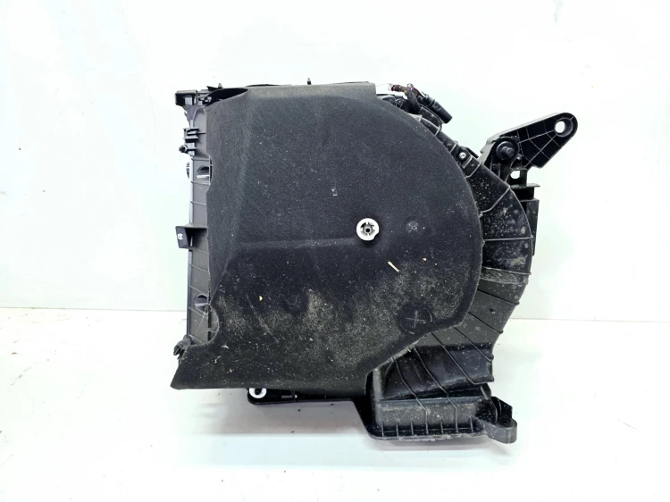 WENTYLATOR DMUCHAWA NAGRZEWNICY AUDI Q4 E-TRON 1EA820153M