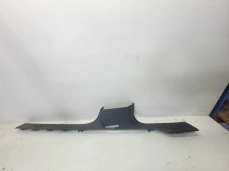 LISTWA PROGOWA WEWNĘTRZNA LEWA AUDI Q7 4M 4M0853369C