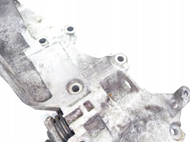 ŁAPA MOCOWANIE ALTERNATORA AUDI VOLKSWAGEN SEAT SKODA 2.0 TDI 03L903143Q