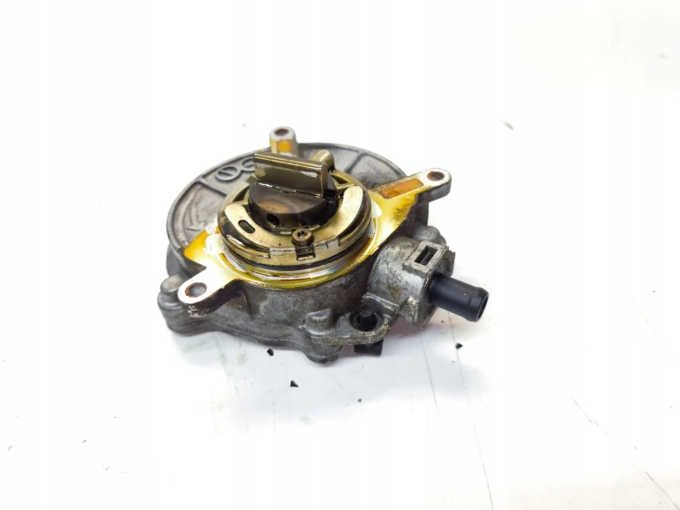 POMPA VACUM AUDI A4 B7 A6 C6 3.2 FSI 06E145100T