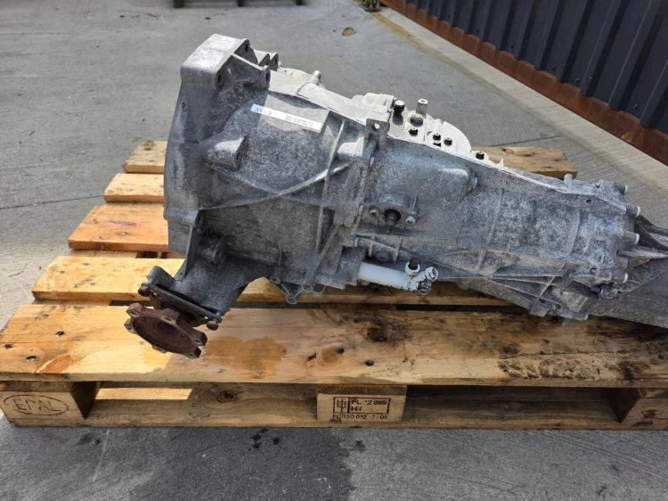 SKRZYNIA BIEGÓW MANUAL QUATTRO AUDI A4 B8 A5 8T 2.7 3.0 TDI LPD ORYGINAŁ !