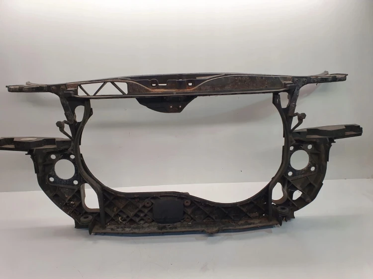 PAS PRZEDNI AUDI A4 B6 3.0 BENZYNA 8E0959651B