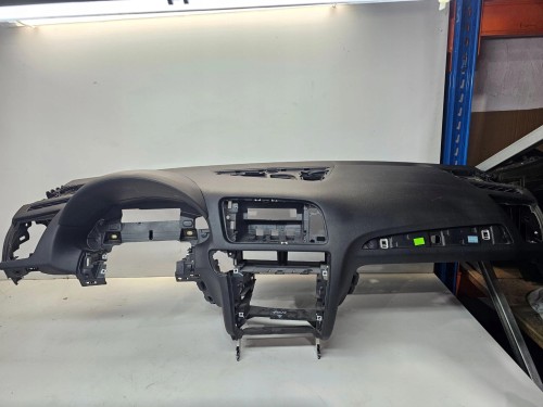 DESKA KONSOLA KOKPIT AUDI Q5 8R 8R1857041F 24A ORYGINAŁ