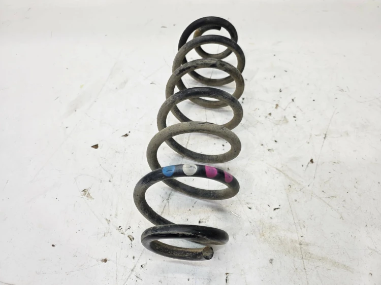 SPRĘŻYNA TYŁ TYLNA LEWA LUB PRAWA AUDI Q5 8R 370MM X 12MM