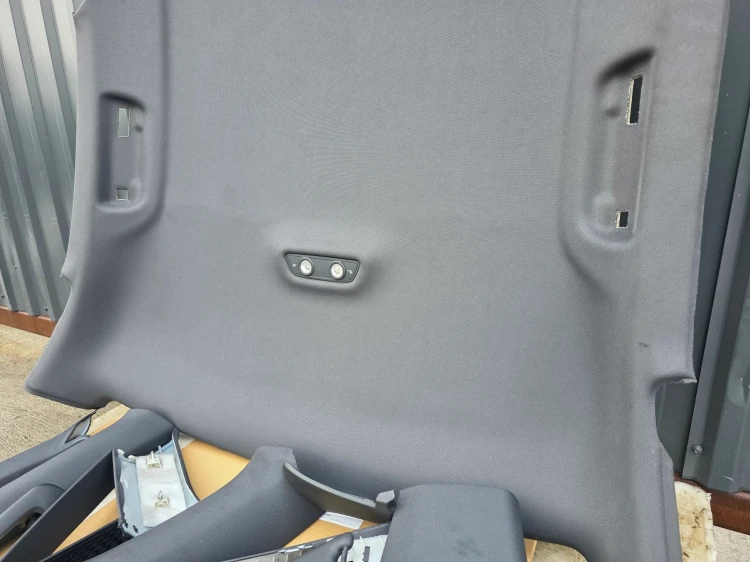 PODSUFITKA S LINE AUDI A4 B9 SEDAN 8W5867506F RV8 SOUL KOMPLET ORYGINAŁ !!!