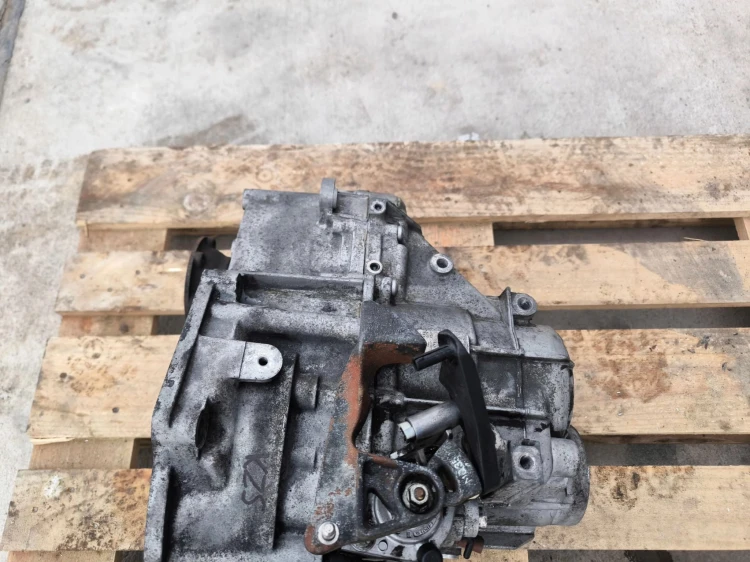SKRZYNIA BIEGÓW AUDI VW SEAT SKODA MANUALNA KZS 2.0 TSI TFSI ORYGINAŁ !!!