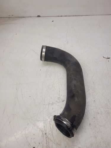 PRZEWÓD WĄŻ INTERCOOLERA AUDI Q3 VW 5N0145834K