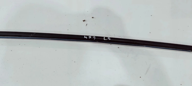 LISTWA MAT LEWA KAROSERYJNA AUDI A6 C6 4F9853703