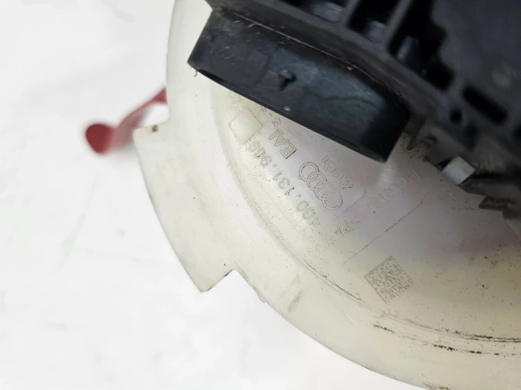 POMPA PŁYNU ŚRODKA REDUKUJĄCEGO AUDI A6 C7 A7 4G0131969