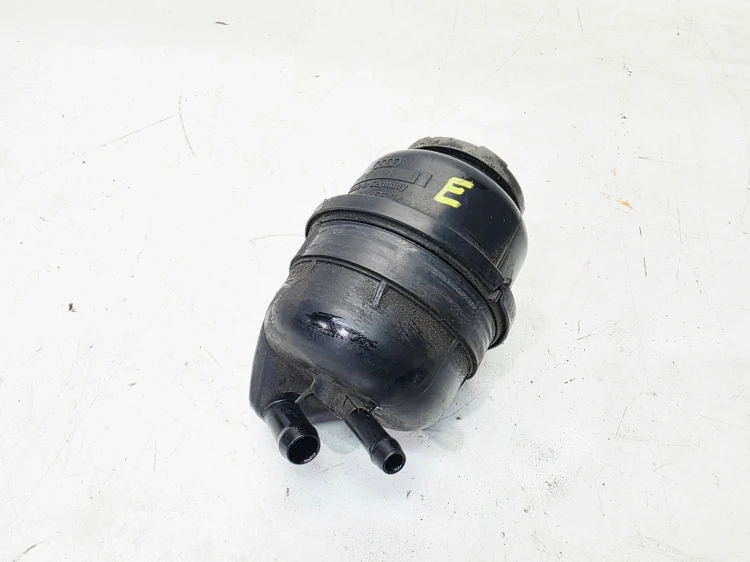 ZBIORNIK PŁYNU WSPOMAGANIA AUDI A6 C6 4F0422371E