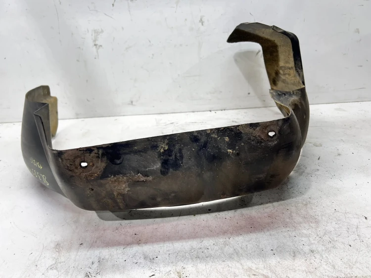 NADKOLE PRAWY PRZÓD PLASTIKOWE AUDI A3 8L 8L0821172B 13/26