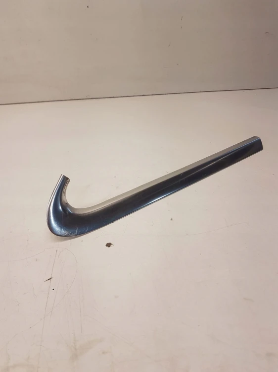 LISTWA CHROM SZYBY PRAWY TYŁ AUDI A4 B8 8K5853346