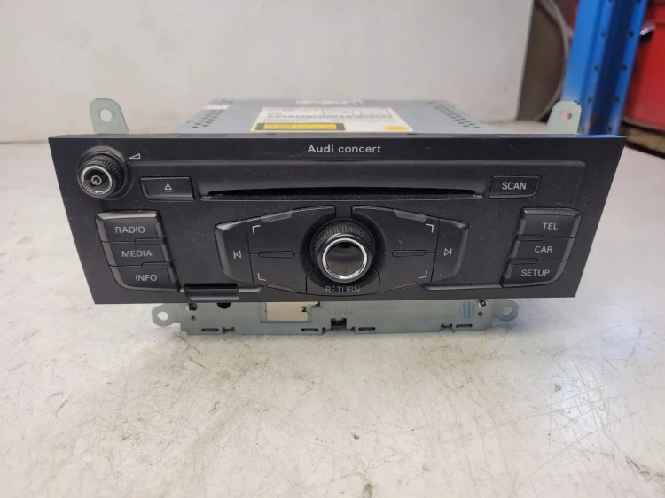 RADIO ZMIENIARKA CD AUDI A4 B8 A5 Q5 8T2035186C